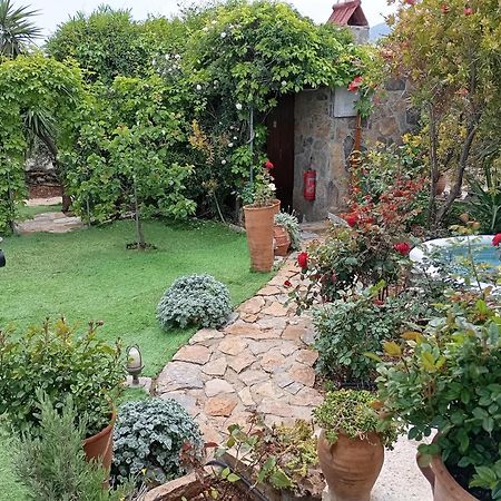 Traditional Windmill-Milos Kroustas Exterior photo
